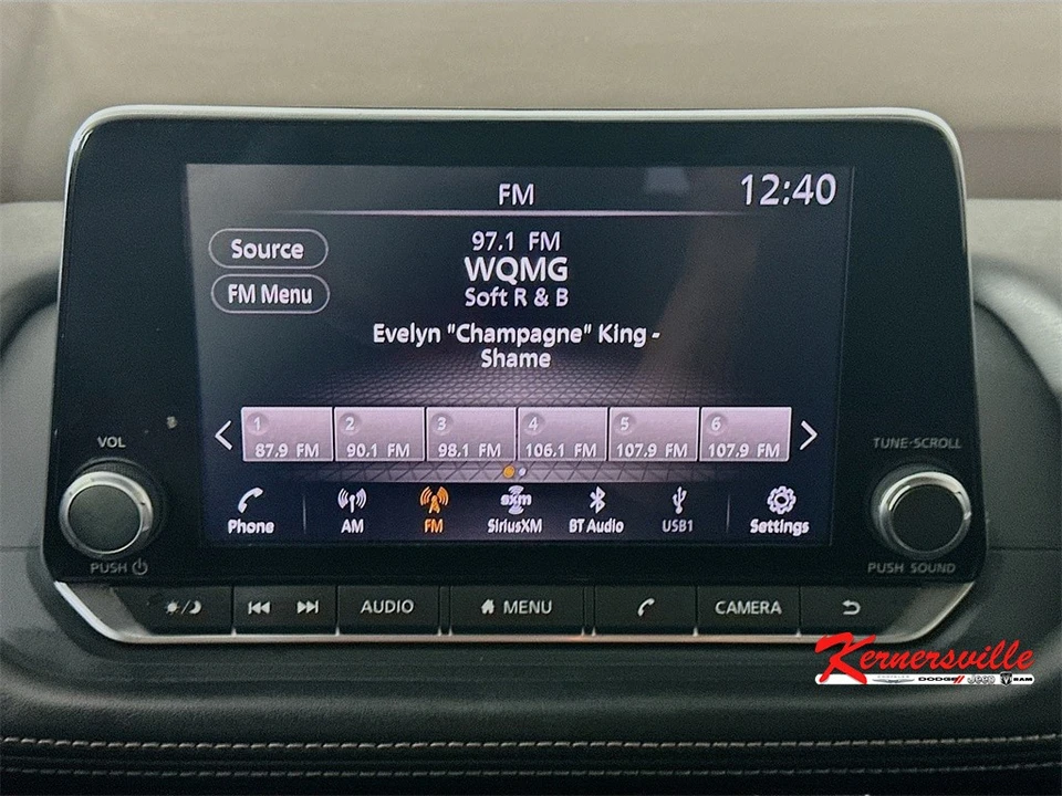 2021 Nissan Rogue - Image 17 of 21