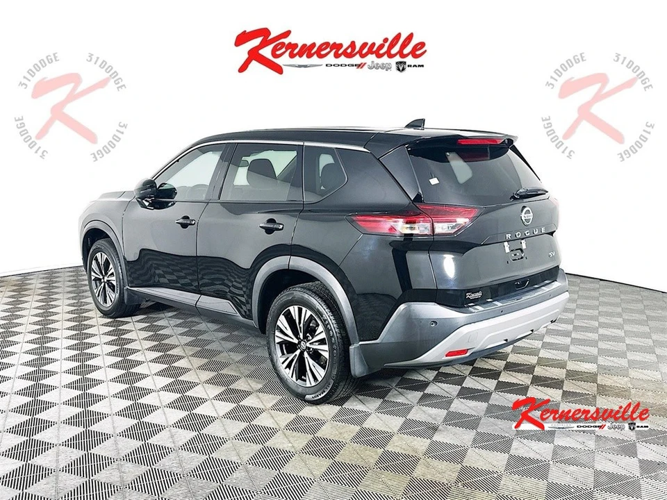 2021 Nissan Rogue - Image 5 of 21