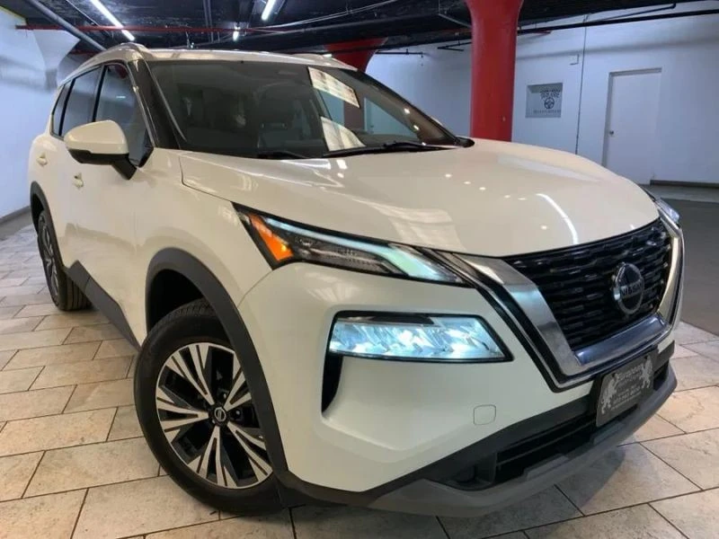 2021 Nissan Rogue - Image 3 of 12