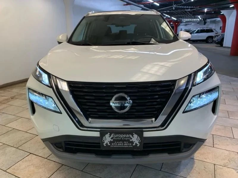 2021 Nissan Rogue - Image 4 of 12