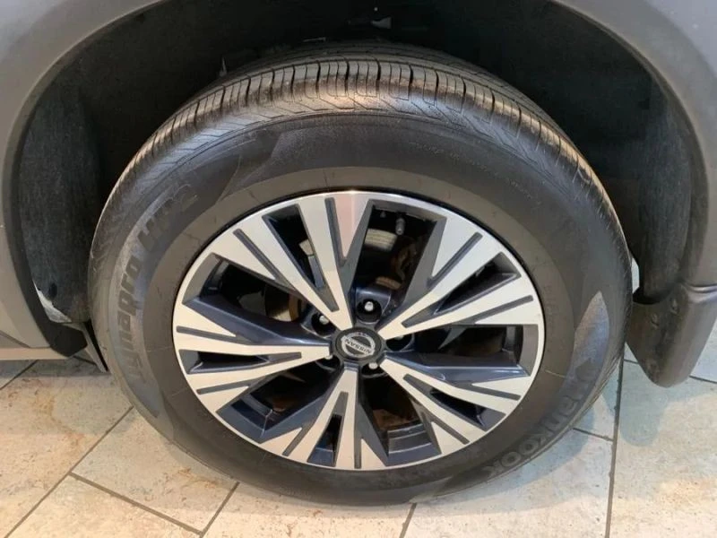 2021 Nissan Rogue - Image 12 of 12