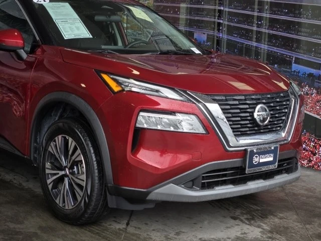 2021 Nissan Rogue - Image 2 of 12
