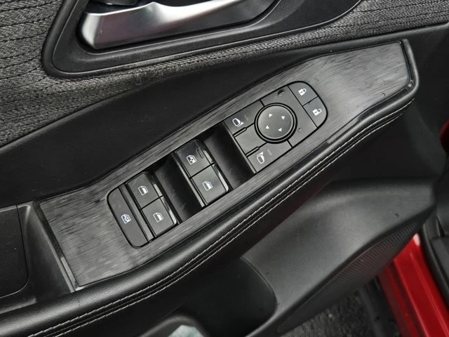 2021 Nissan Rogue - Image 10 of 12