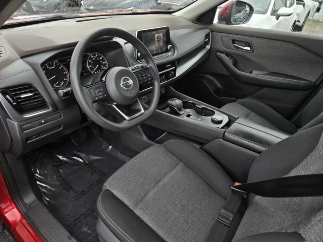 2021 Nissan Rogue - Image 8 of 12