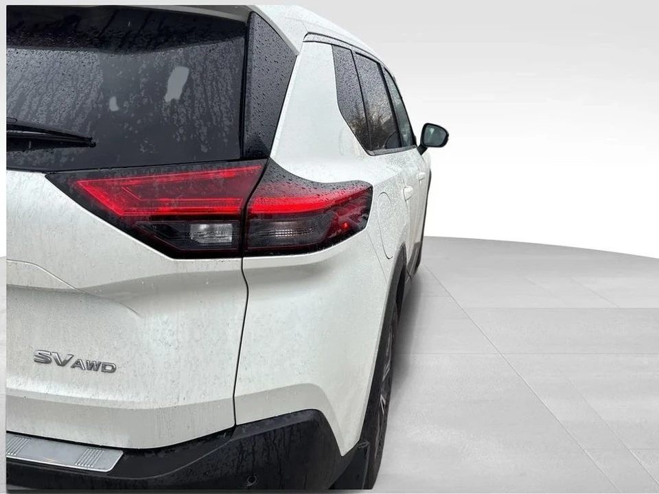 2021 Nissan Rogue - Image 5 of 21