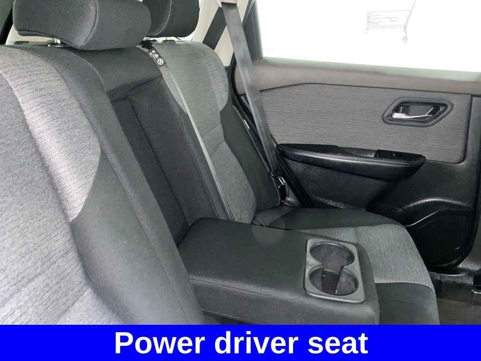 2021 Nissan Rogue - Image 10 of 12