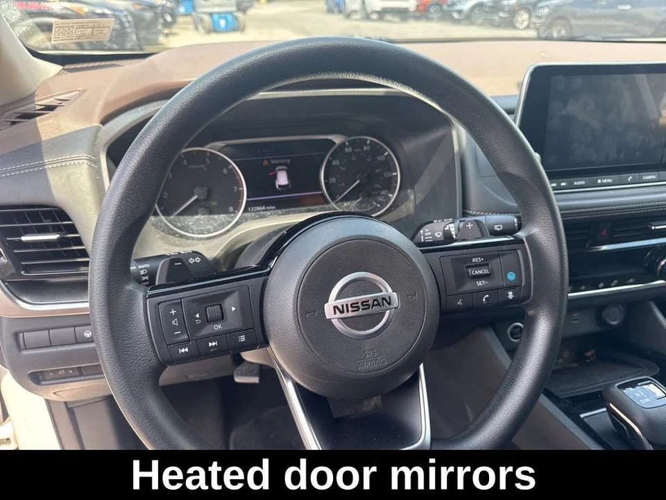 2021 Nissan Rogue - Image 9 of 12