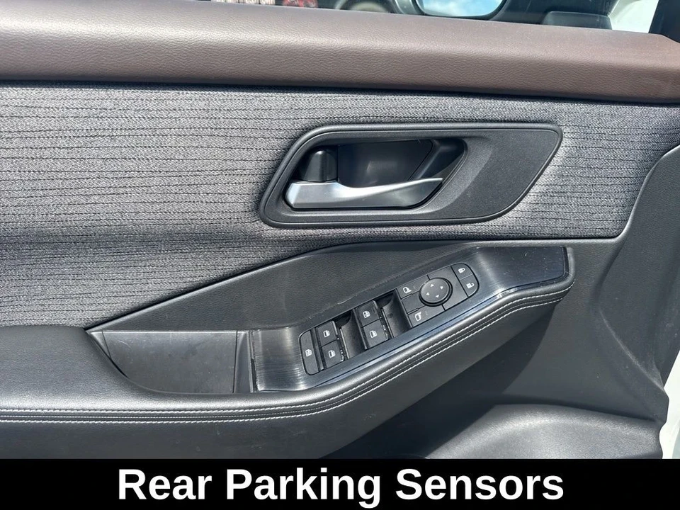 2021 Nissan Rogue - Image 8 of 12