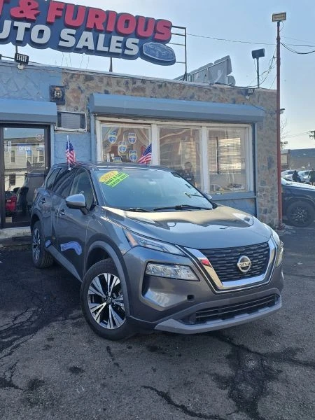 2021 Nissan Rogue - Image 2 of 12