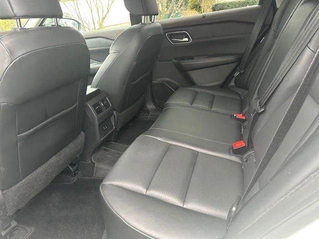 2021 Nissan Rogue - Image 10 of 12