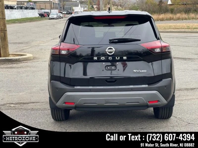 2021 Nissan Rogue - Image 7 of 12