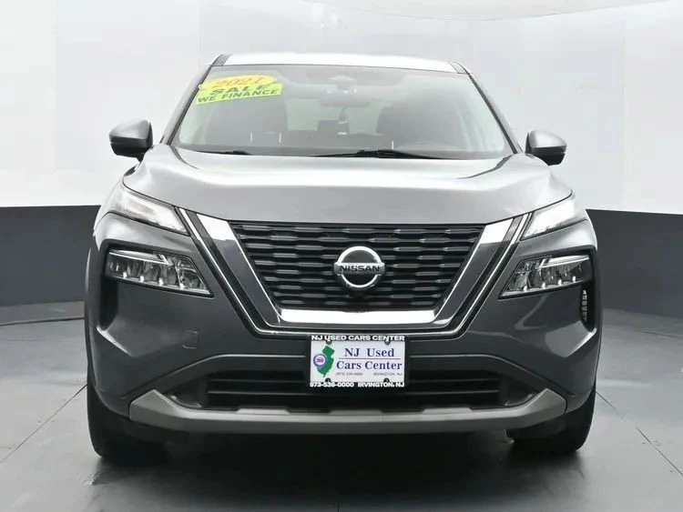 2021 Nissan Rogue - Image 3 of 12