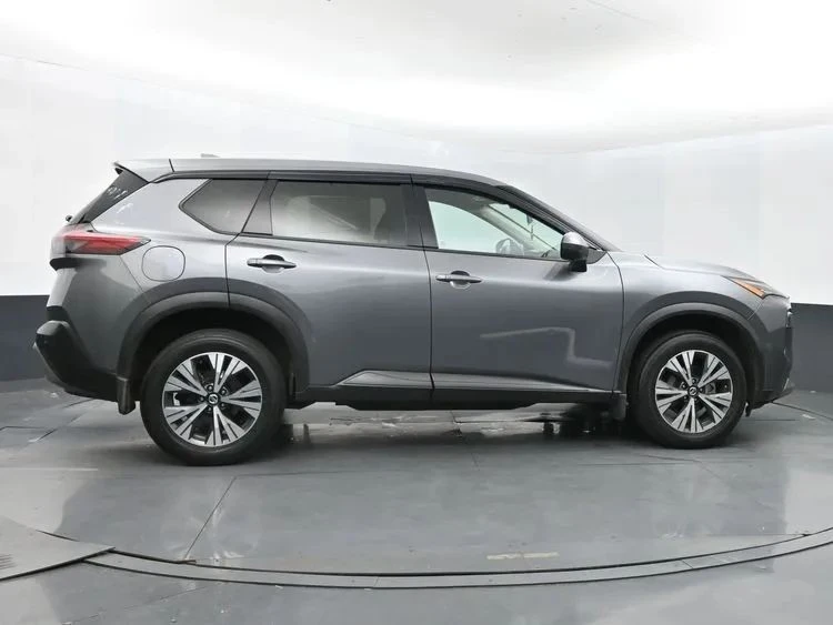 2021 Nissan Rogue - Image 4 of 12