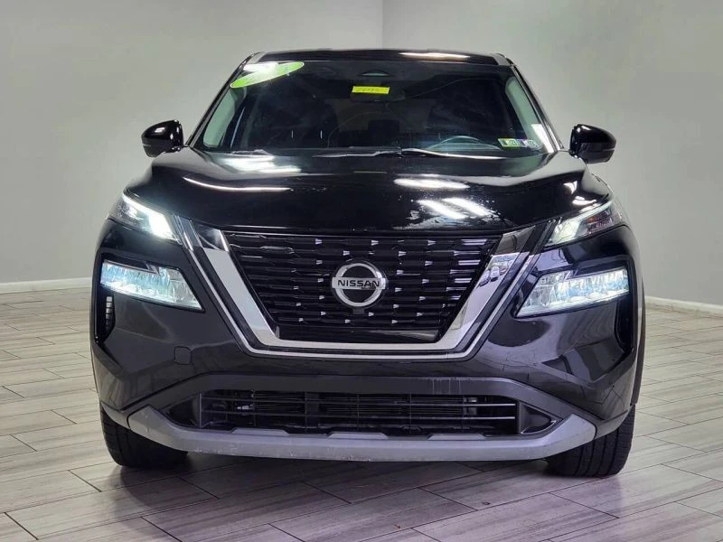 2021 Nissan Rogue - Image 8 of 12