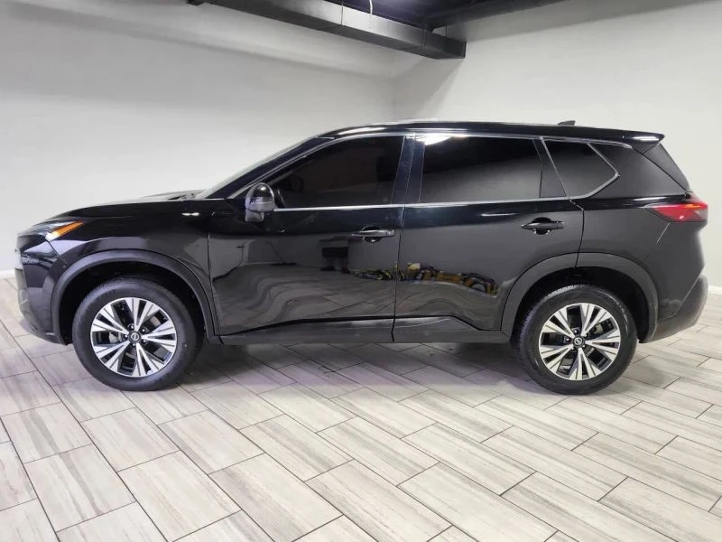 2021 Nissan Rogue - Image 2 of 12