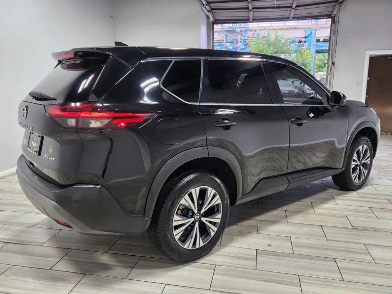 2021 Nissan Rogue - Image 5 of 12