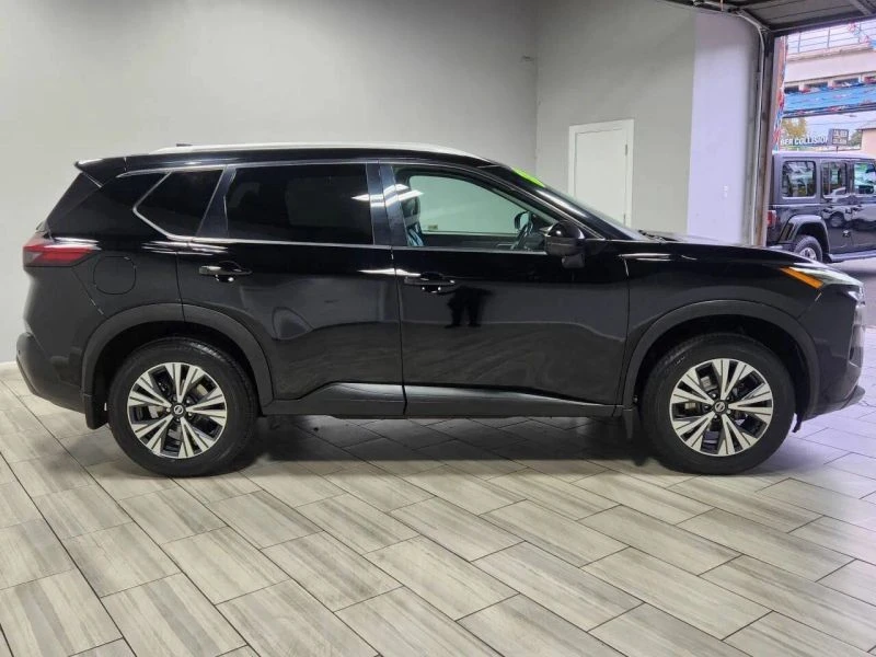 2021 Nissan Rogue - Image 6 of 12
