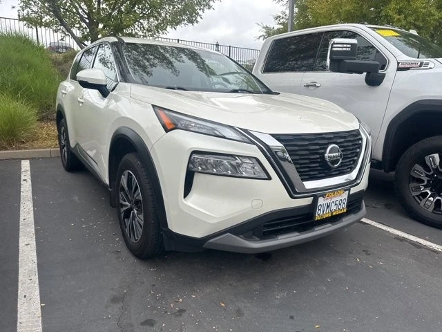 2021 Nissan Rogue - Image 3 of 3