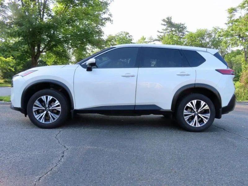 2021 Nissan Rogue - Image 5 of 12