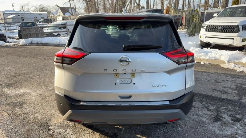 2021 Nissan Rogue - Image 6 of 12
