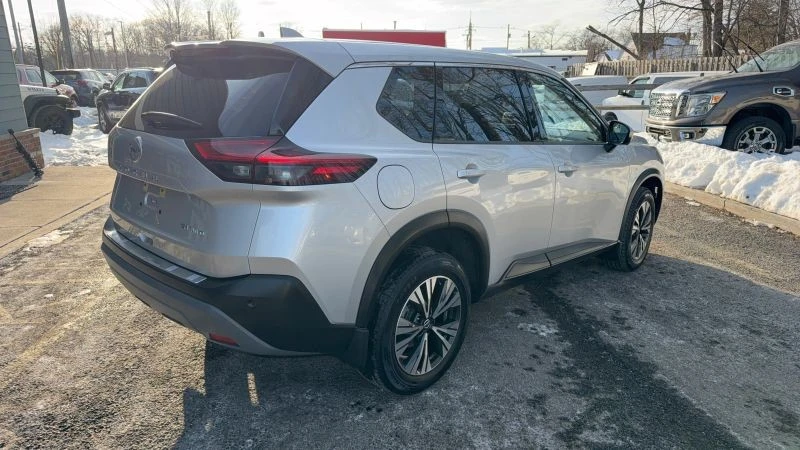 2021 Nissan Rogue - Image 5 of 12