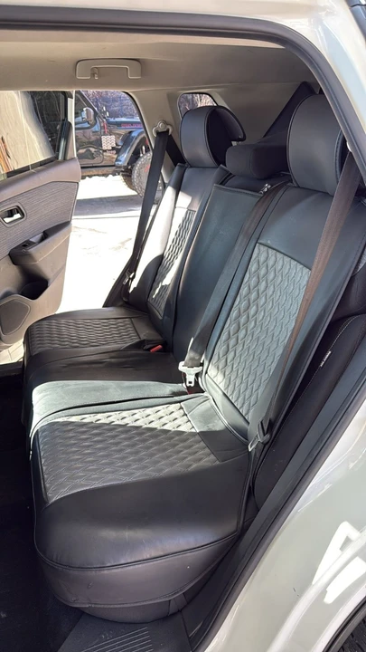 2021 Nissan Rogue - Image 11 of 13