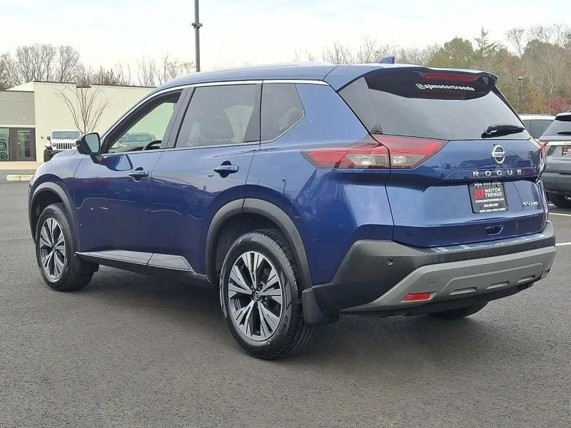 2021 Nissan Rogue - Image 4 of 12
