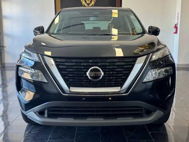 2021 Nissan Rogue - Image 2 of 12