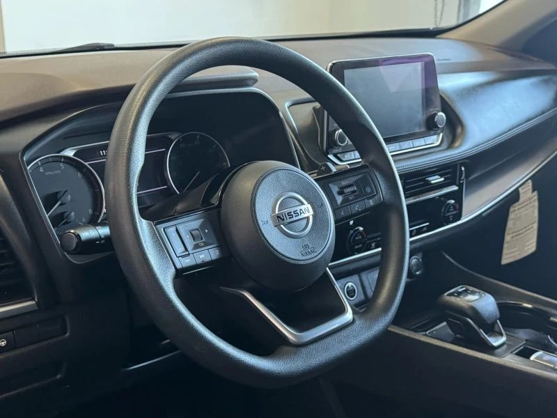 2021 Nissan Rogue - Image 9 of 12
