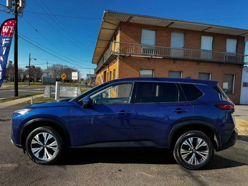 2021 Nissan Rogue - Image 9 of 12