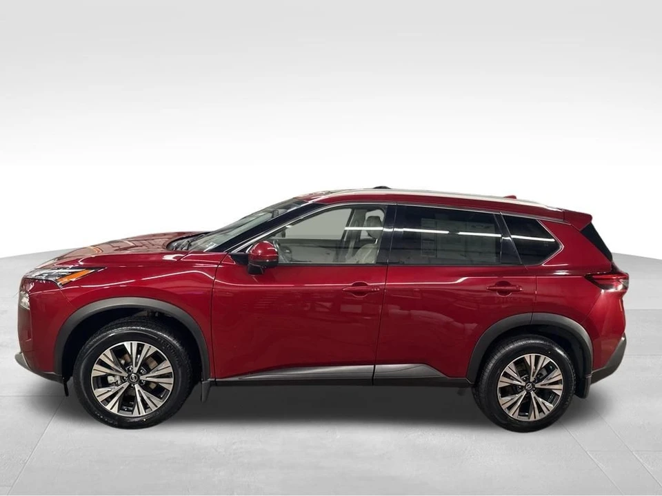 2021 Nissan Rogue - Image 2 of 12