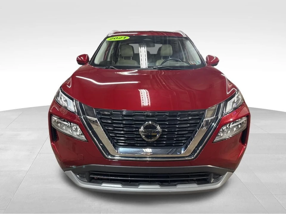 2021 Nissan Rogue - Image 9 of 12