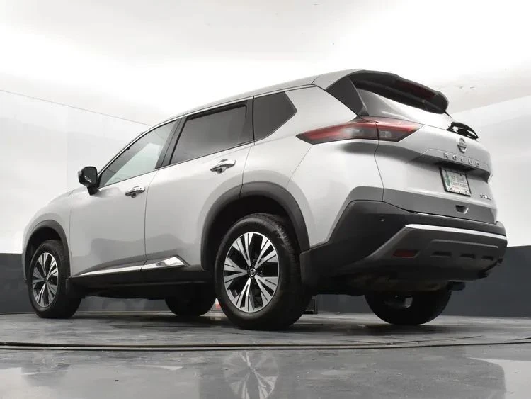 2021 Nissan Rogue - Image 12 of 12