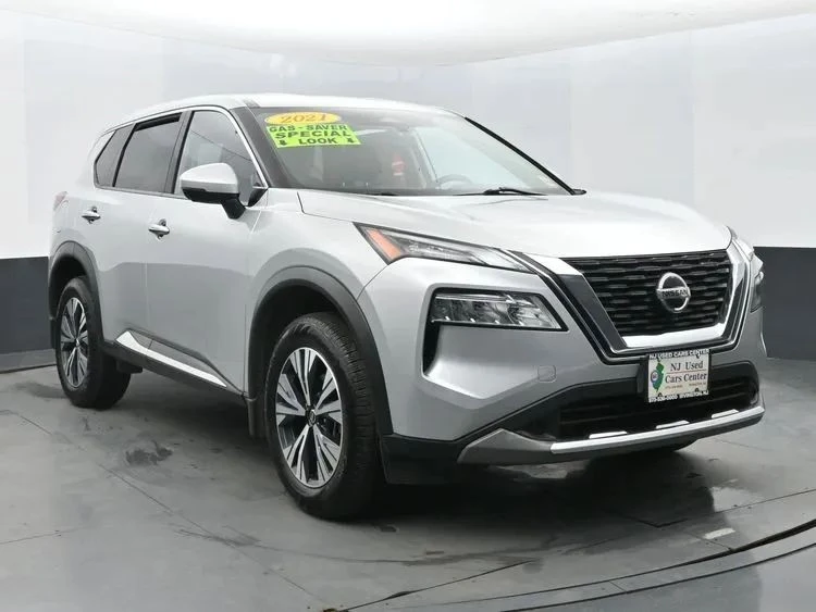 2021 Nissan Rogue - Image 2 of 12