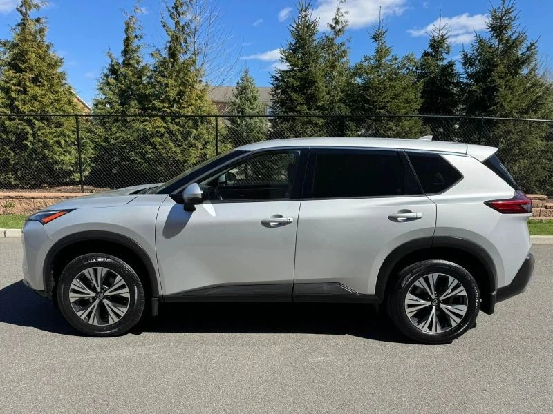 2021 Nissan Rogue - Image 8 of 12