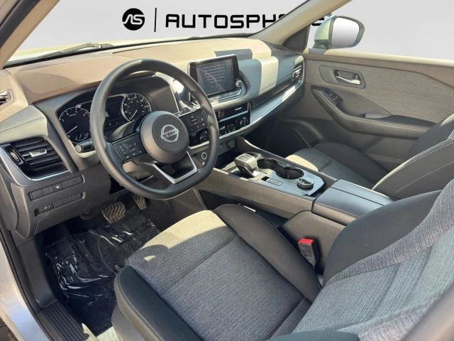 2021 Nissan Rogue - Image 16 of 21