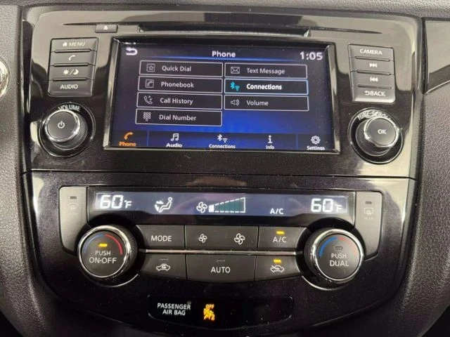 2021 Nissan Rogue - Image 19 of 21