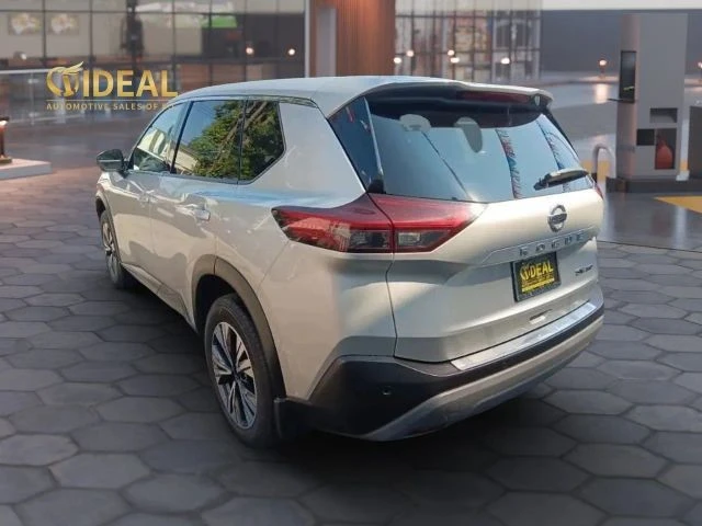 2021 Nissan Rogue - Image 10 of 12