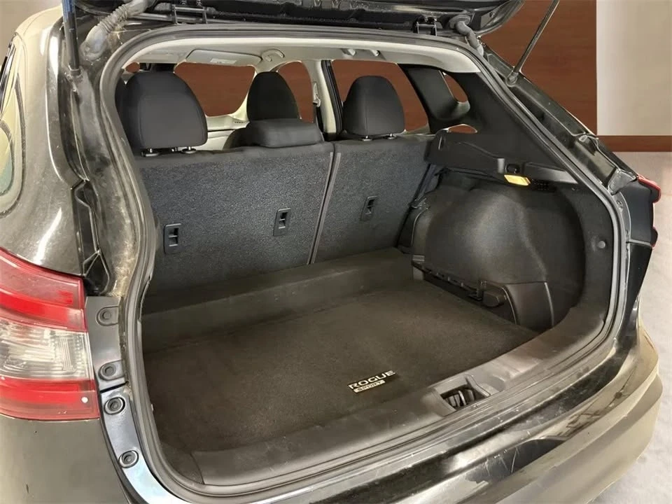 2021 Nissan Rogue - Image 4 of 7