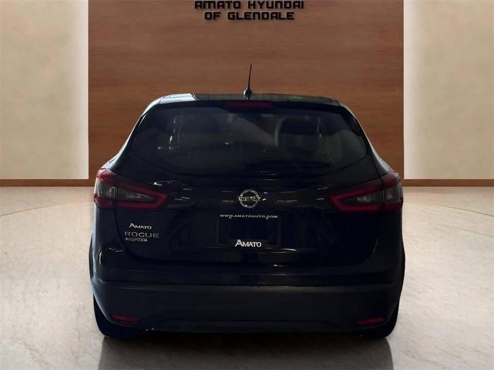 2021 Nissan Rogue - Image 2 of 7
