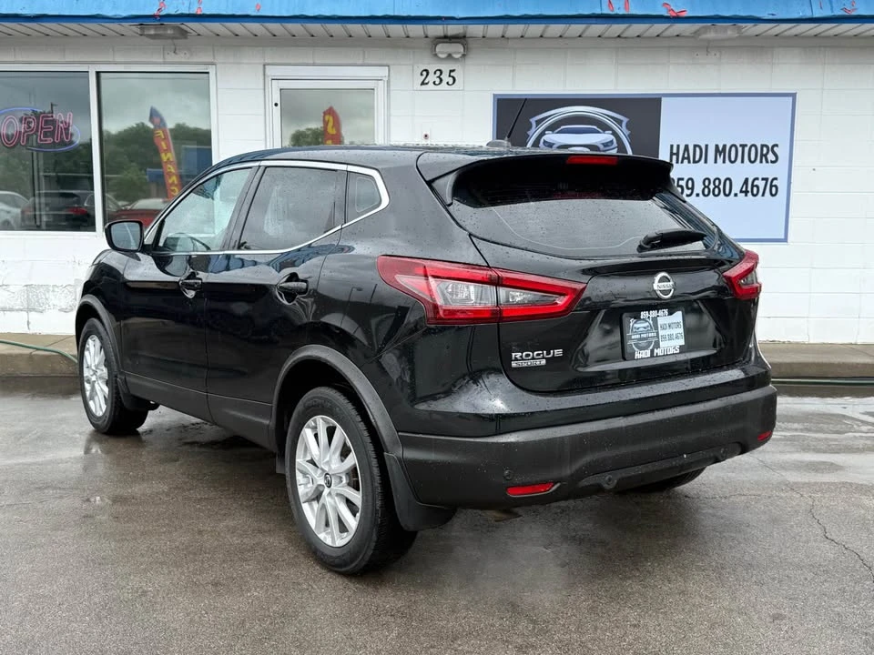 2021 Nissan Rogue - Image 5 of 18