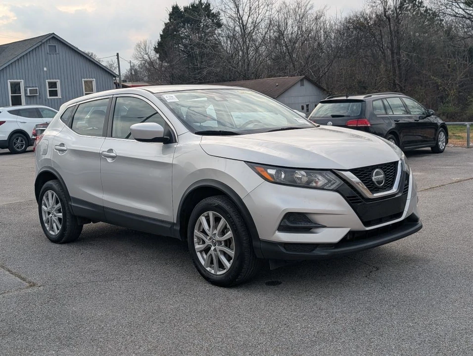 2021 Nissan Rogue - Image 2 of 21