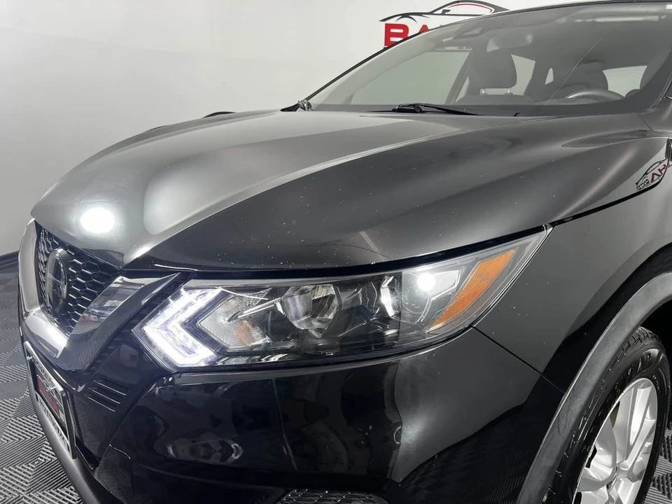 2021 Nissan Rogue - Image 13 of 21
