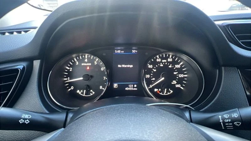2021 Nissan Rogue - Image 12 of 12