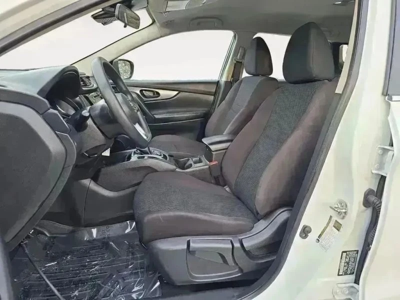 2021 Nissan Rogue - Image 9 of 12