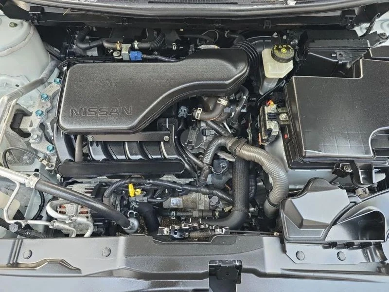 2021 Nissan Rogue - Image 6 of 12