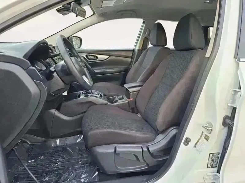 2021 Nissan Rogue - Image 9 of 12