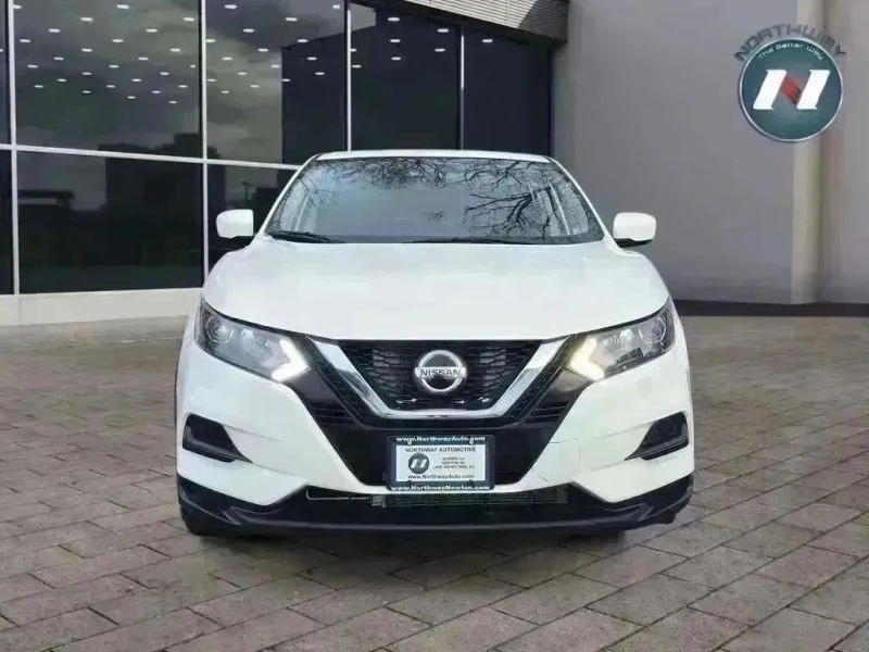 2021 Nissan Rogue - Image 8 of 12