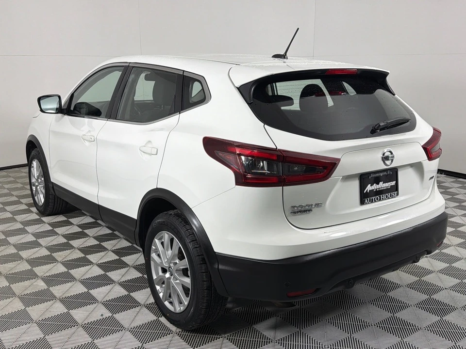 2021 Nissan Rogue - Image 7 of 12