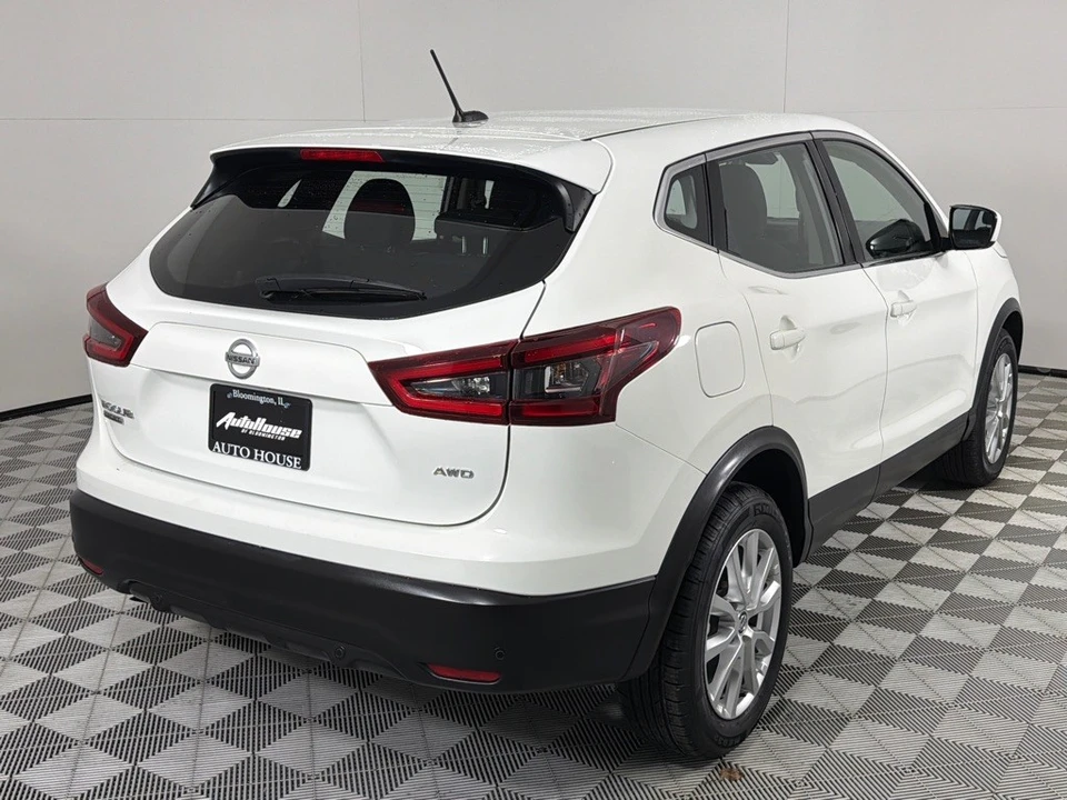 2021 Nissan Rogue - Image 5 of 12